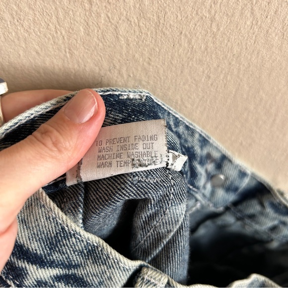 80's Acid Wash Skirt - Picture 4 of 7